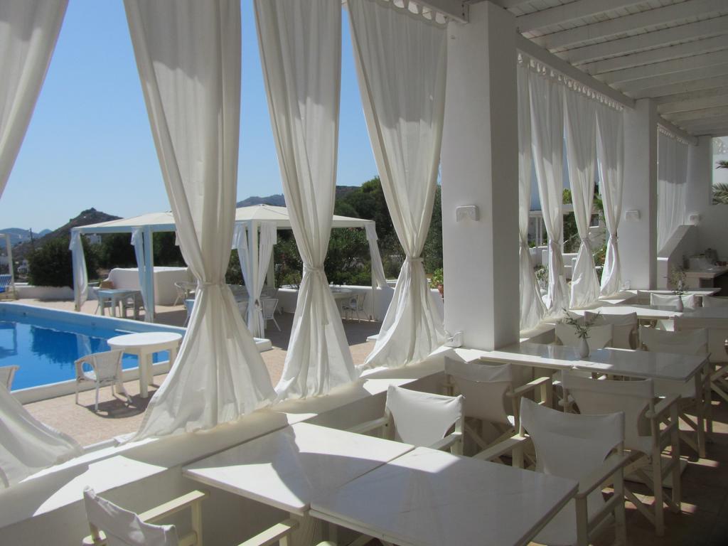 Porto Scoutari Romantic Hotel Skála Exterior photo
